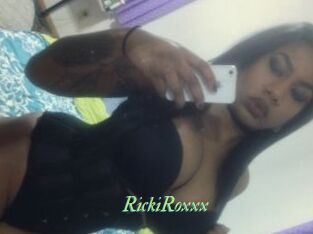 RickiRoxxx