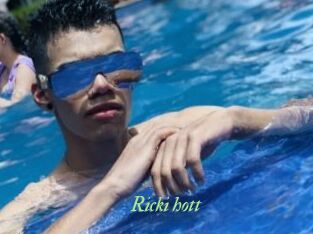 Ricki_hott