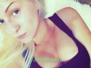SexyBlonde_19