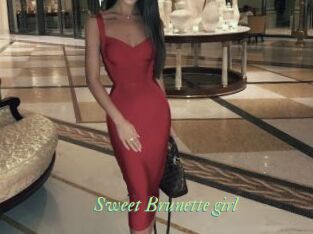 Sweet_Brunette_girl