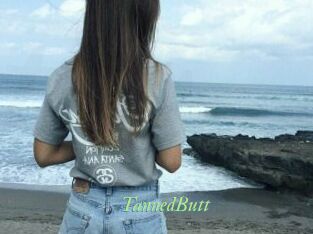 TannedButt