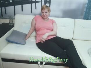 TeaseMyBigPussy