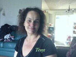 Tenyt