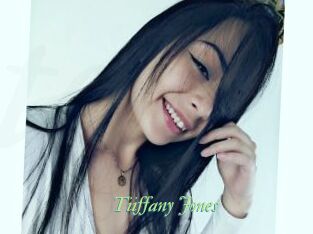 Tiiffany_Jones