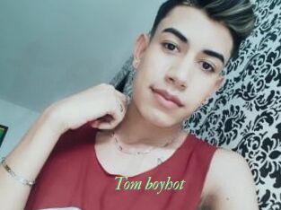 Tom_boyhot