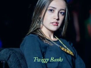 Twiggy_Banks