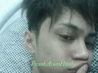 TwinkAsianHunk