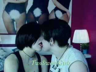TwoSweetyG1rls