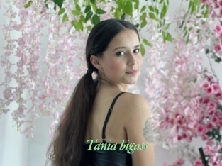 Tania_bigass