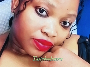 Tastyboobiesxx