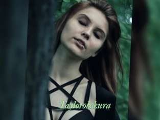 Taylorobskura