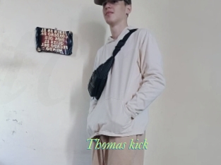 Thomas_kick