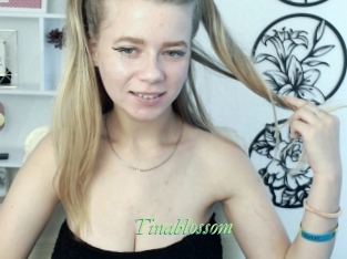 Tinablossom