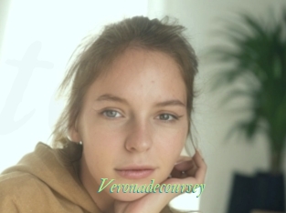 Veronadecoursey