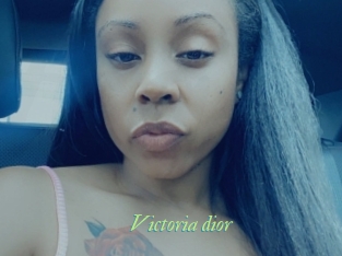 Victoria_dior